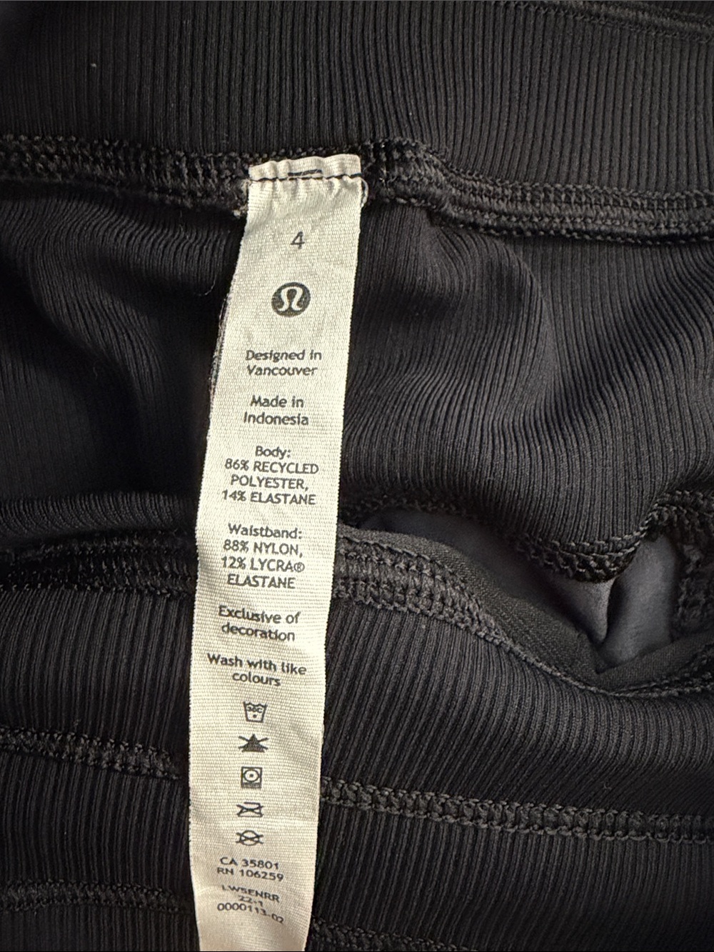 Lululemon Dance Studio Mid-Rise Pant
Heritage 365 Camo Deep Coal Multi 
Size 4 - Picture 8 of 9